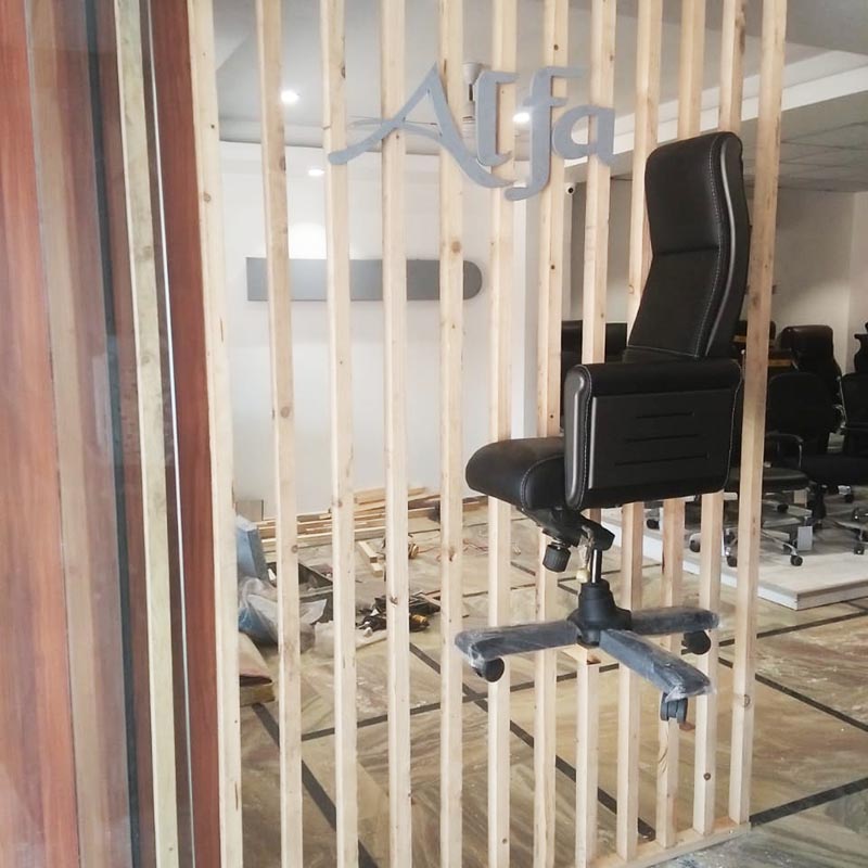 leather office chair in allahabad